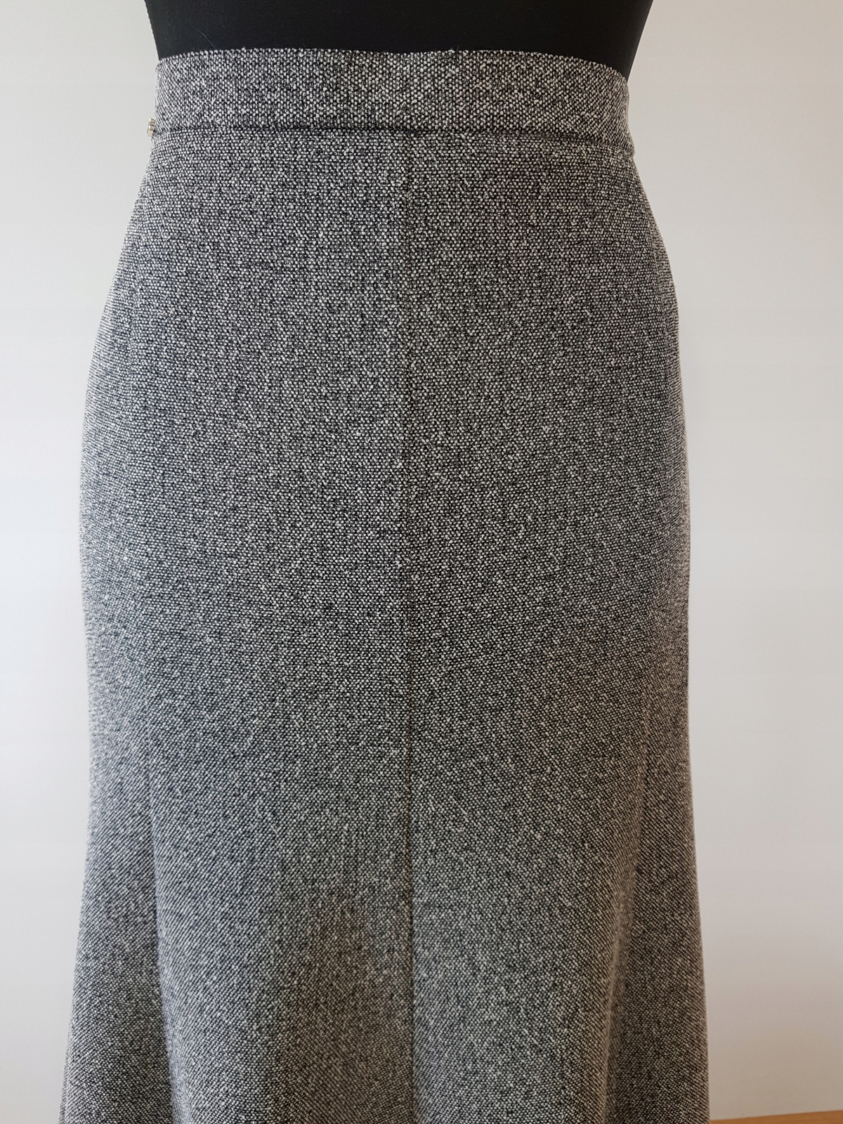 SPÓDNICA TWEED TULIPAN