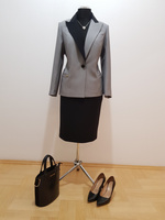 BIZNESOWY KOSTIUM SZARY - CZARNY