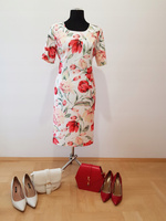 PIĘKNA SUKIENKA rozmiar 44