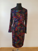 KOLOROWA SUKIENKA Z DZIANINY